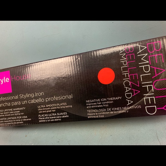 🚫SOLD🚫STYLE HOUSE candy apple red professional styling iron !  BRAND NEW - Picture 4 of 14